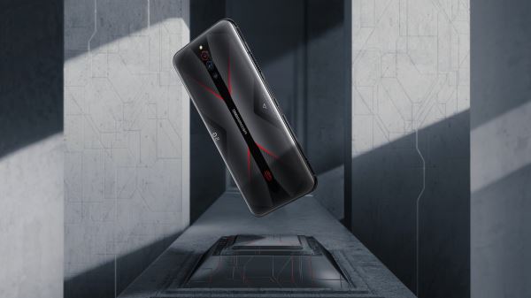 <br />
						Nubia Red Magic 5G: игровой смартфон со 144 Гц экраном, 16 ГБ ОЗУ, 300 Гц триггерами и 55 Вт зарядкой от $540<br />
					